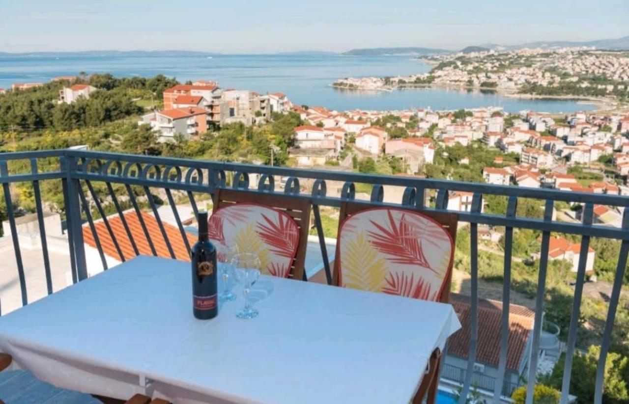Cartolina Di Mare Apartment Podstrana Luaran gambar